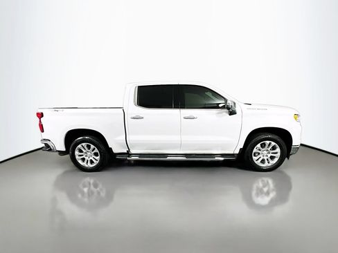 Used 2024 Chevrolet Silverado 1500 LTZ AWD/4WD image 4