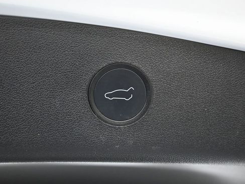 Used 2021 Tesla Model 3 Performance image 16