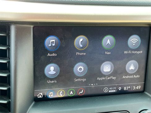 Used 2023 GMC Acadia Denali w/ Denali Technology Package image 15