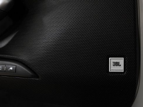 Used 2024 Ferrari 296 GTS image 34