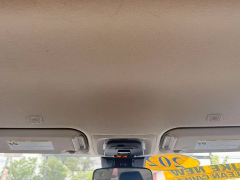 Used 2023 Toyota Corolla LE FWD image 14