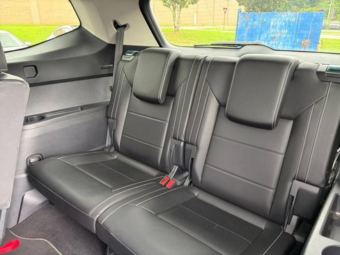Certified 2023 Volkswagen Atlas SE FWD image 27