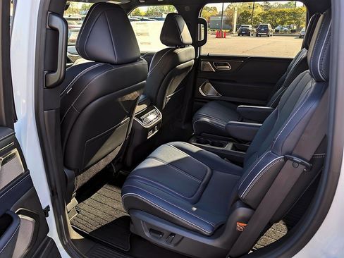 New 2026 INFINITI QX80 4WD w/ Sport Exterior Package image 12