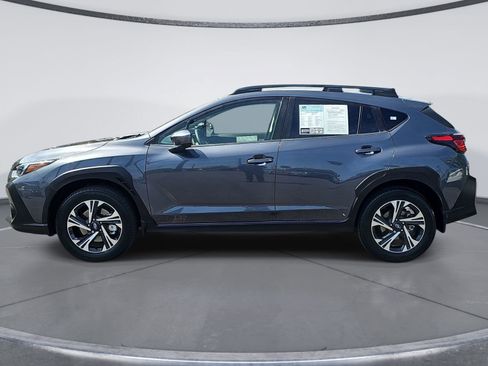 Used 2024 Subaru Crosstrek 2.0i Premium image 6