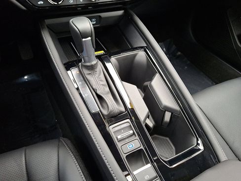 Used 2025 Honda Accord Touring image 15