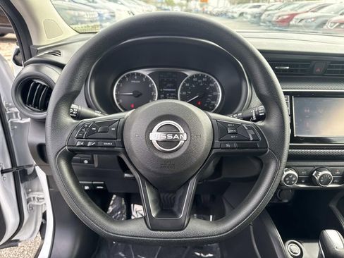 Certified 2023 Nissan Kicks S image 28