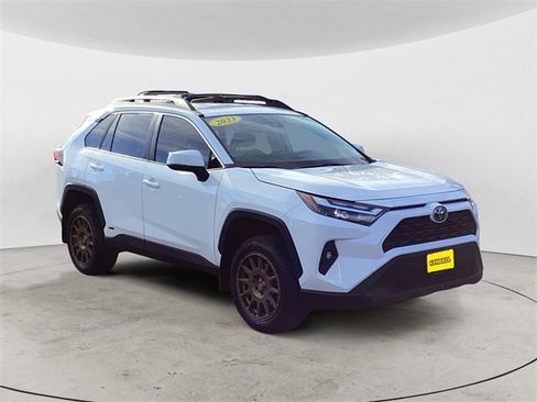 Used 2023 Toyota RAV4 AWD Hybrid image 7