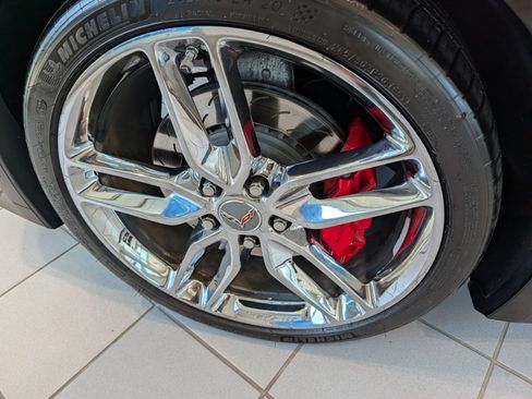 Used 2014 Chevrolet Corvette Stingray Convertible w/ 3LT Preferred Equipment Group RWD image 22