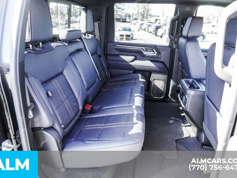 Used 2024 Chevrolet Silverado 3500 High Country image 26