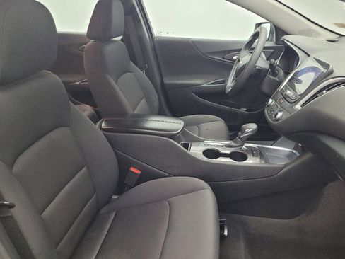 Used 2022 Chevrolet Malibu LT FWD image 21