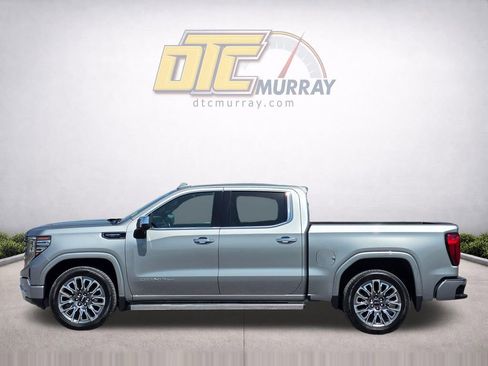 Used 2023 GMC Sierra 1500 Denali Ultimate AWD/4WD image 8