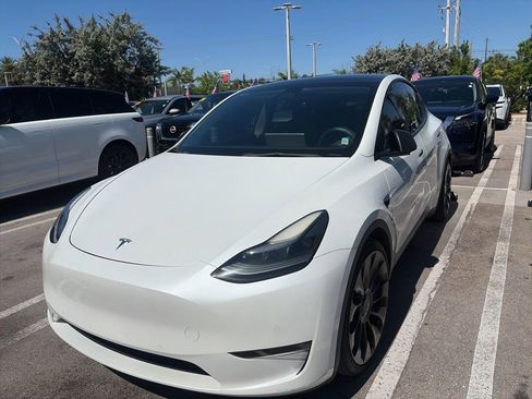 Used 2021 Tesla Model Y Performance AWD/4WD image 1