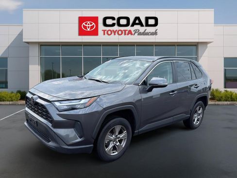 Used 2025 Toyota RAV4 XLE FWD image 1