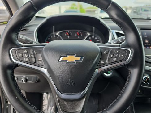Used 2024 Chevrolet Equinox LT FWD image 22