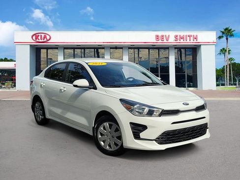 Certified 2021 Kia Rio LX FWD image 1