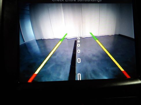 Used 2017 Jeep Cherokee Latitude w/ Safety/Convenience Group image 20