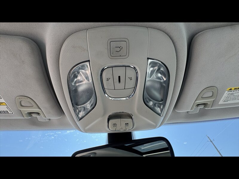 Used 2018 Jeep Compass Limited w/ Navigation Group AWD/4WD image 23