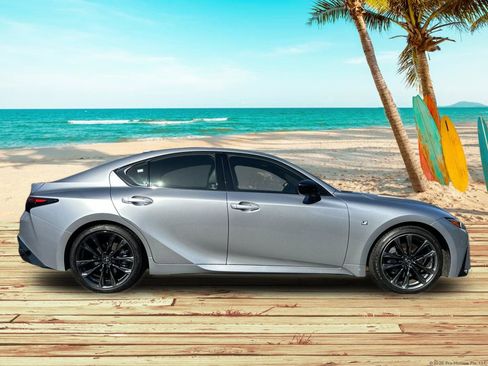 Used 2025 Lexus IS 350 F Sport w/ Navigation Package image 7
