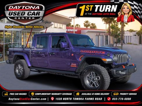 Used 2026 Jeep Gladiator Mojave AWD/4WD image 1
