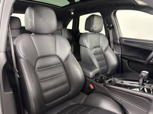 Certified 2023 Porsche Macan GTS AWD/4WD image 24