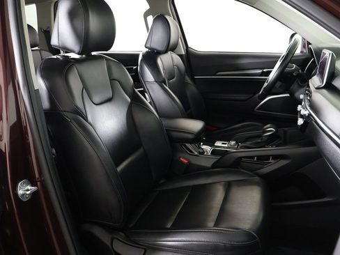 Used 2022 Kia Telluride LX image 30