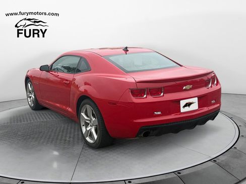 Used 2011 Chevrolet Camaro SS RWD image 5