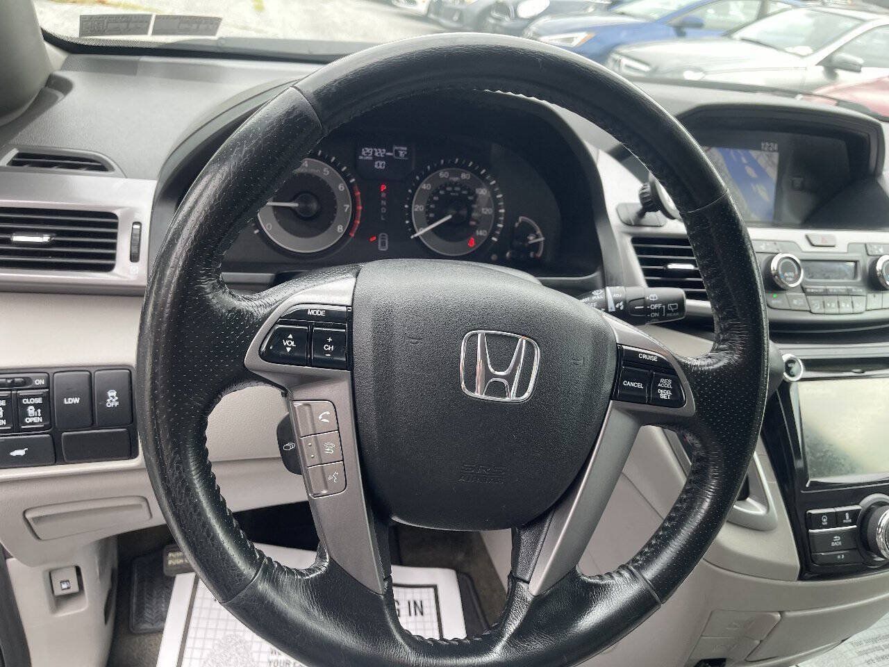 Used 2014 Honda Odyssey EX-L image 13