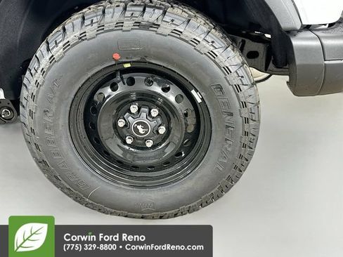 New 2026 Ford Bronco Big Bend w/ Black Diamond Package AWD/4WD image 32