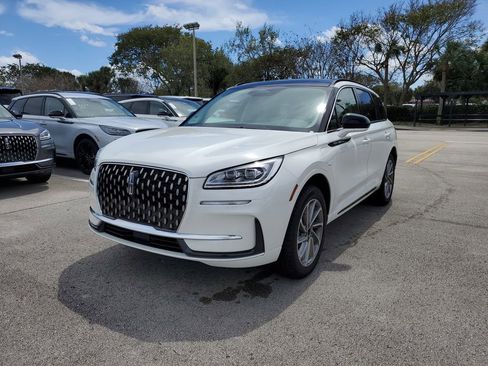 Certified 2020 Lincoln Corsair Reserve w/ Appearance Package image 2