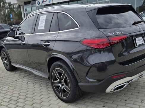Used 2025 Mercedes-Benz GLC 300 4MATIC image 7