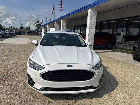 Used 2020 Ford Fusion S FWD image 2