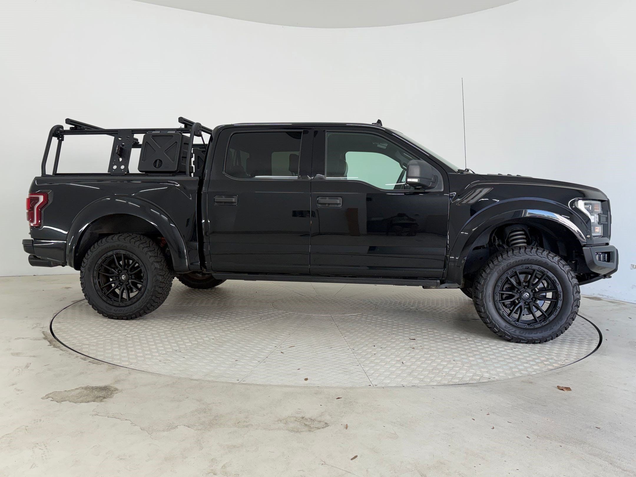 Used 2020 Ford F150 Raptor w/ Equipment Group 801A Mid AWD/4WD image 8