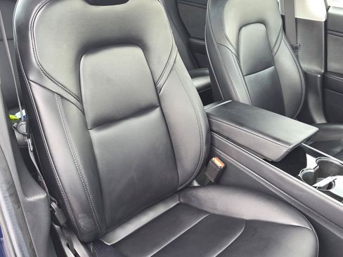 Used 2018 Tesla Model 3 Mid Range RWD image 15