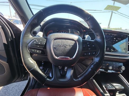 Certified 2022 Dodge Durango SRT w/ Technology Group AWD/4WD image 11