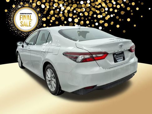Used 2024 Toyota Camry LE image 7