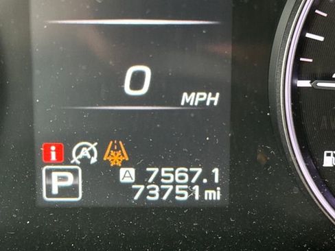 Used 2020 Subaru Outback Premium image 25