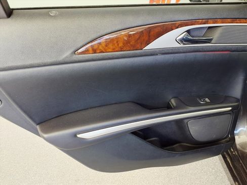 Used 2016 Lincoln MKZ Hybrid w/ Equipment Group 600A Reserve image 10