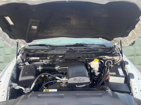 Used 2017 RAM 1500 Tradesman w/ Power & Remote Entry Group image 28