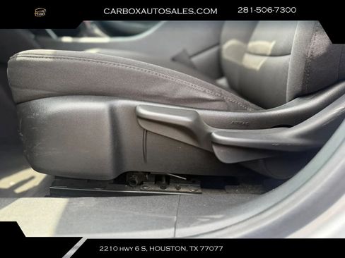 Used 2022 Chevrolet Malibu LS FWD image 17