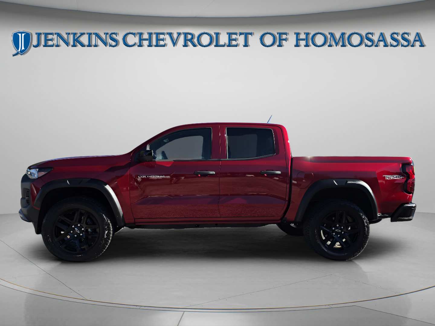 Used 2024 Chevrolet Colorado Trail Boss w/ Technology Package AWD/4WD image 9
