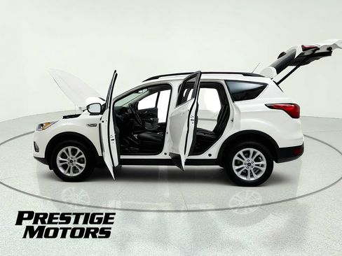 Used 2019 Ford Escape SEL AWD/4WD image 11