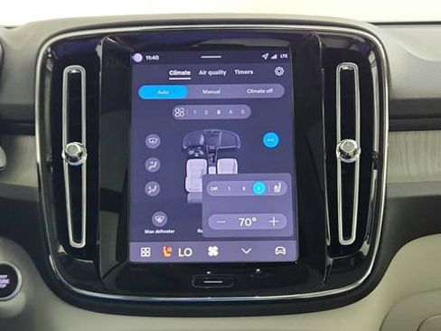 Certified 2026 Volvo XC40 B5 Plus w/ Protection Package Premier AWD/4WD image 23
