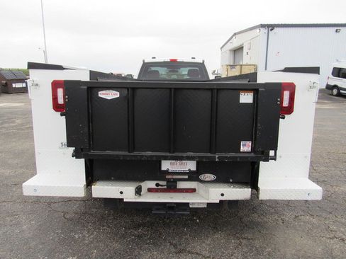 Used 2020 Ford F350 XL w/ Power Equipment Group RWD image 4