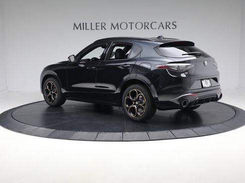 New 2025 Alfa Romeo Stelvio Sprint image 7