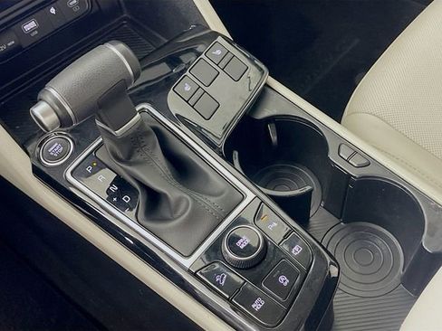 Used 2023 Kia Sportage EX FWD image 18