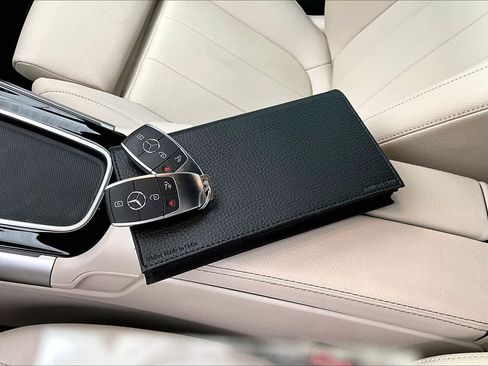 Used 2025 Mercedes-Benz GLB 250 image 15