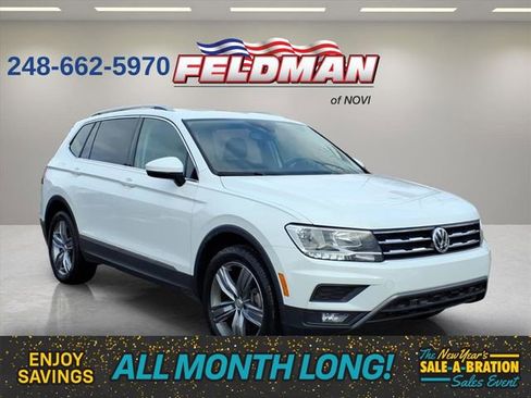 Used 2020 Volkswagen Tiguan SEL image 3