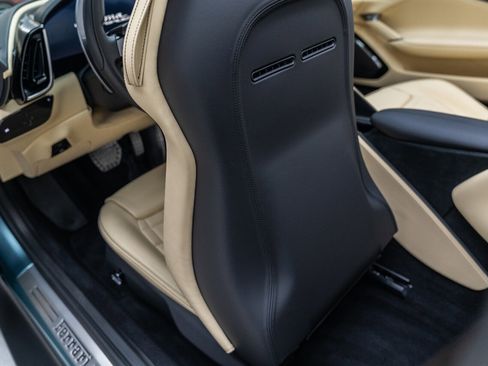 Used 2025 Ferrari Roma Spider image 27