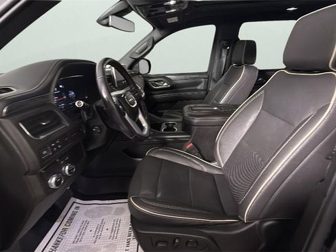 Certified 2022 GMC Yukon SLT w/ SLT Premium Package image 17