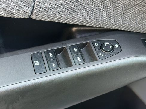 Used 2025 BMW X3 xDrive30i w/ Premium Package image 13